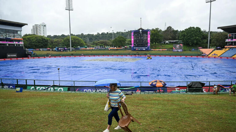 न्यूजीलैंड-पाकिस्तान मुकाबला रद्द